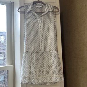 Cupcakes and cashmere white luc chiffon dress xs
